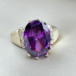 Anillo Púrpura