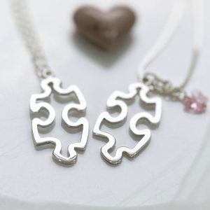Collar Piezas